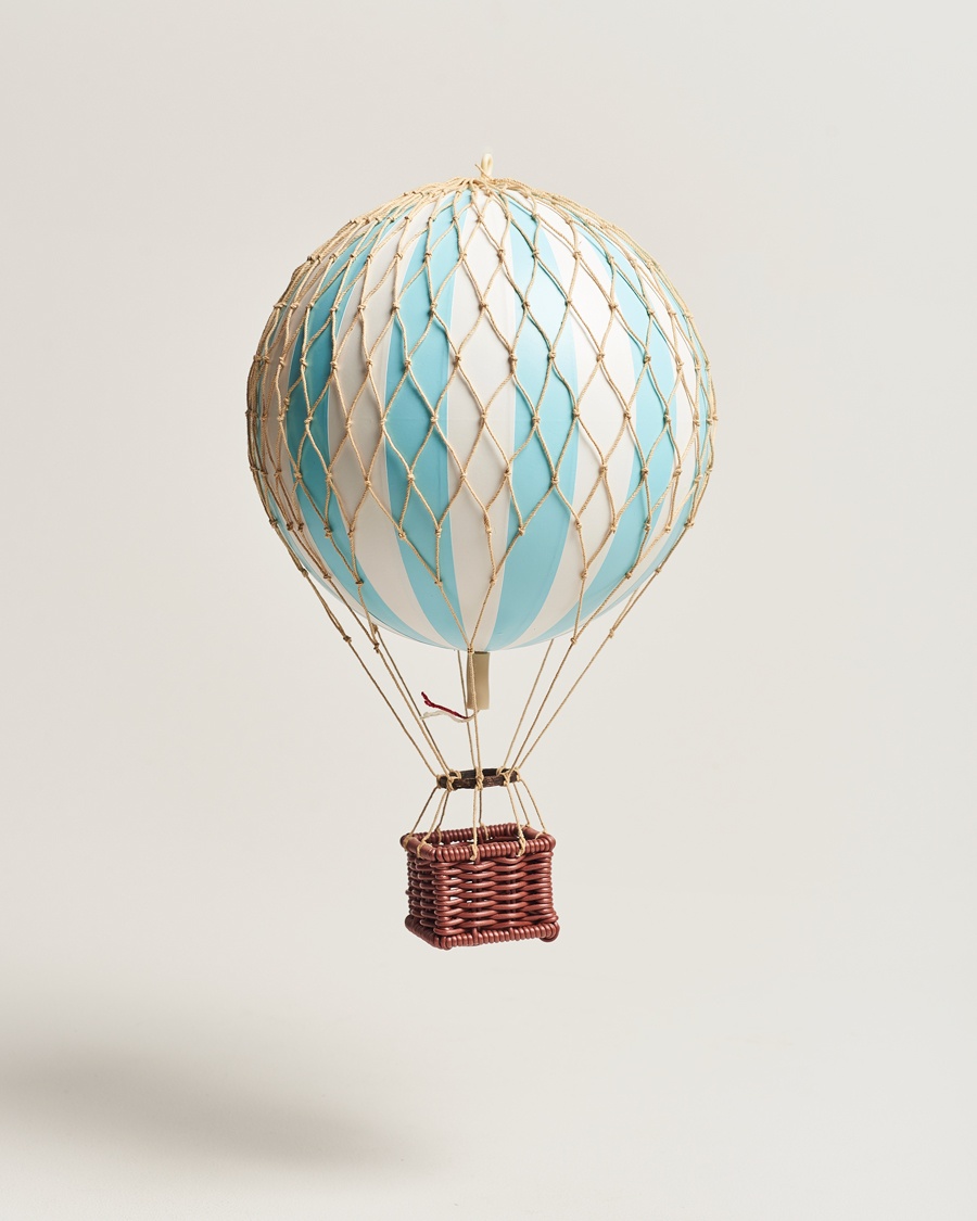 Authentic Models Travels Light Balloon Light Blue – Blu
