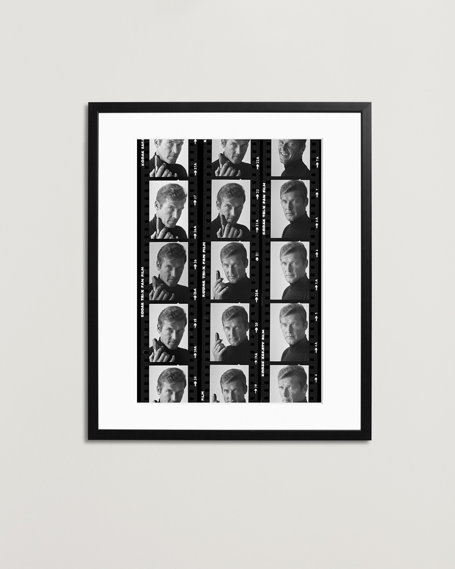 Sonic Editions Framed Roger Moore Contact Sheet – Nero