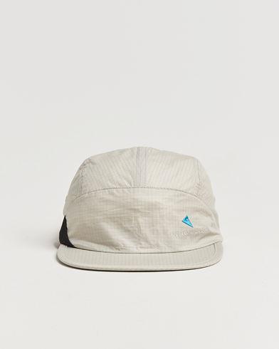 Klättermusen Ansur Five Panel Cap Dove Raven – Grigio