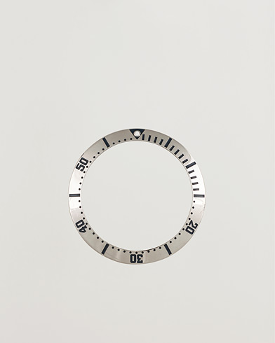 Omega Pre-Owned Omega 300M BEZEL – Argento