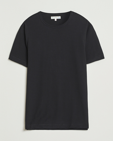 Merz b. Schwanen Classic Fit Sturdy T-Shirt Black – Nero