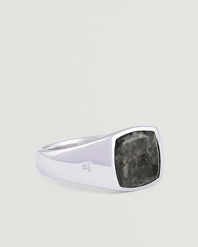 Tom Wood Kay Ring Black Larvikite – Argento