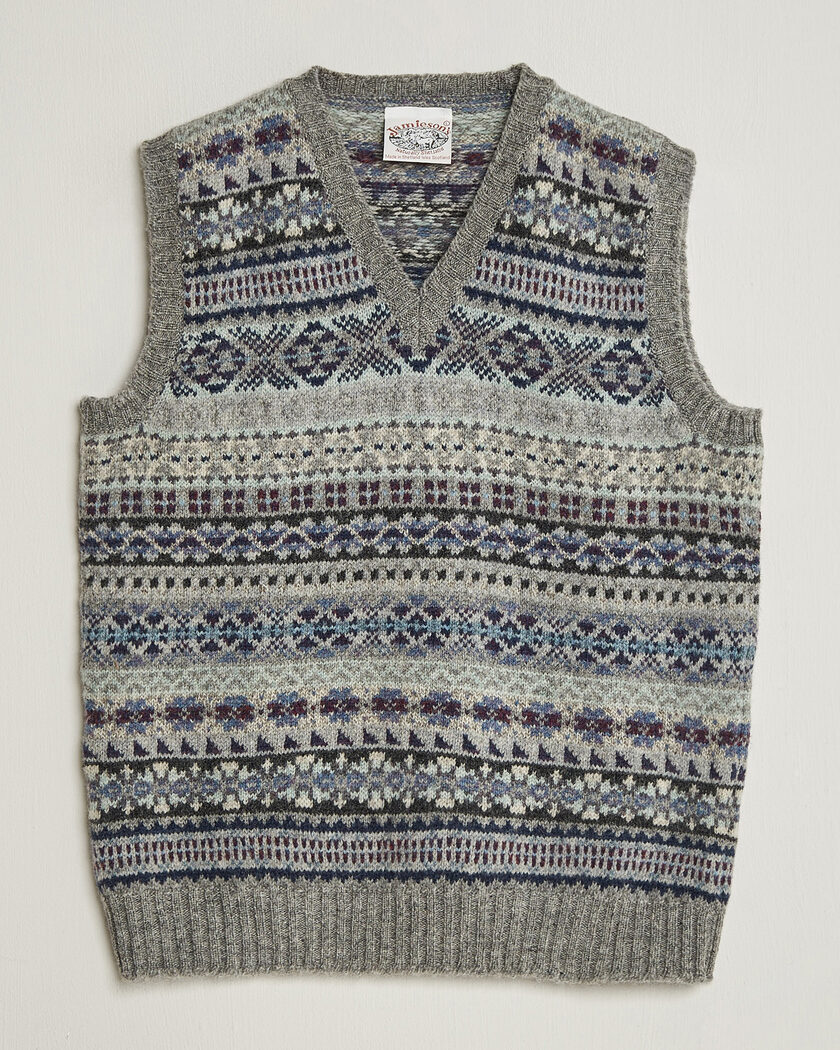 Jamieson's of Shetland Jamiesons Of Shetland All Over Fair Isle Slipover Light Grey – Grigio