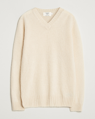 Harley Of Scotland for Care of Carl Harley Of Scotland Brushed Supersoft Lambswool V-Neck Vanilla – Bianco