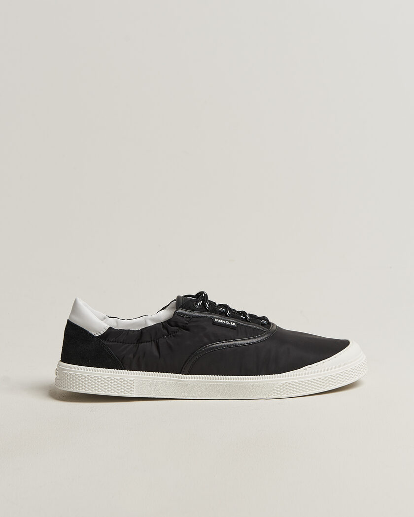 Moncler Low Top Sneakers Black – Nero