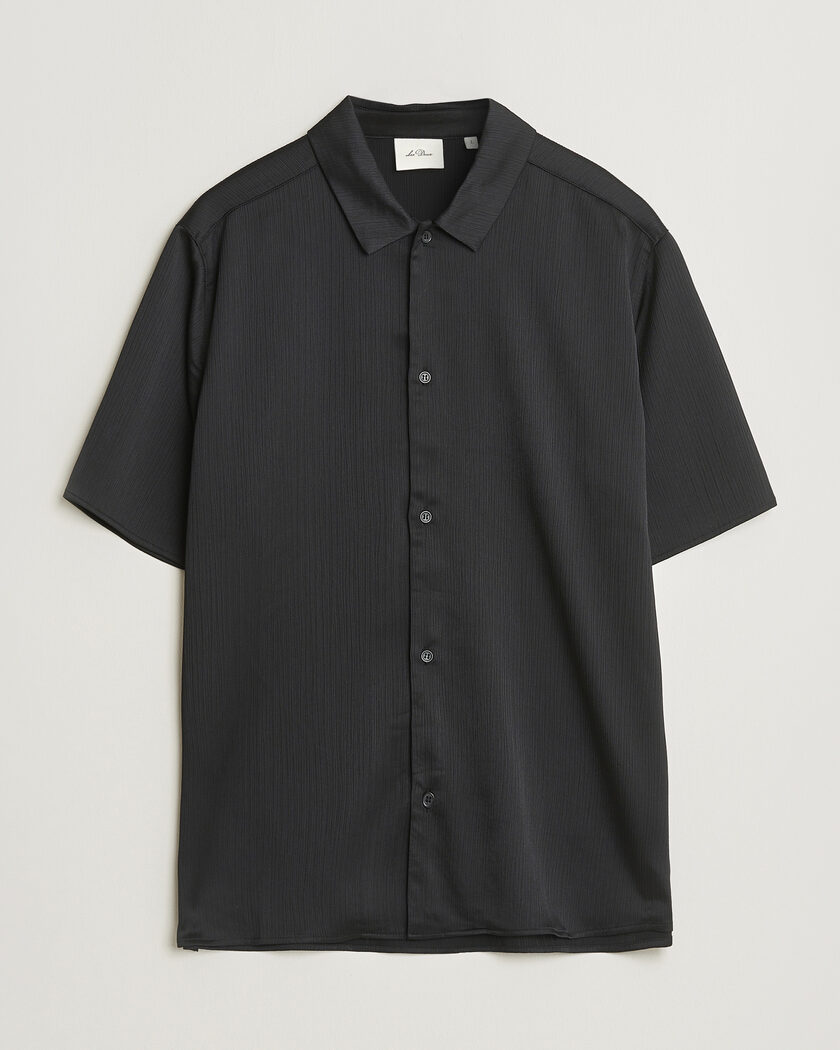 LES DEUX Hector Plissé Short Sleeve Shirt Black – Nero