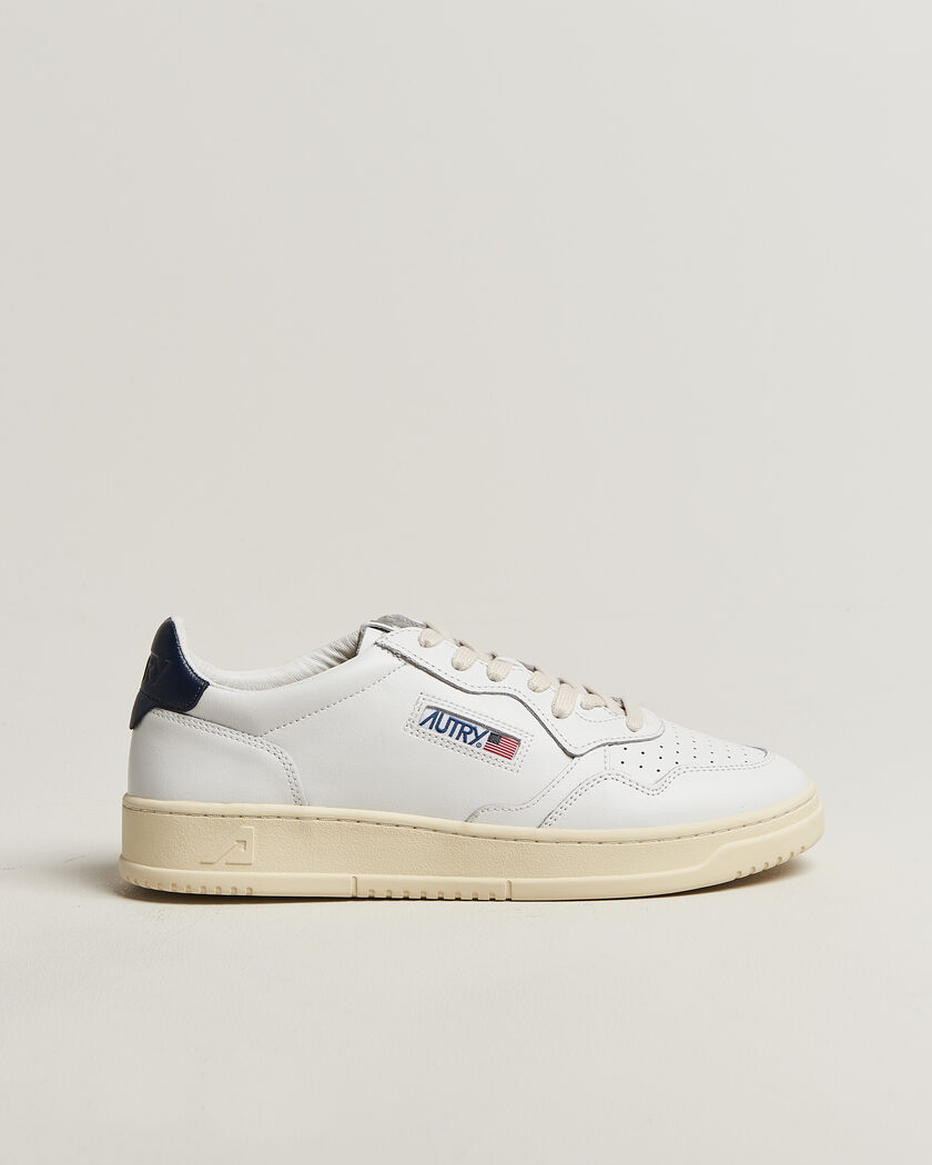 Autry Medalist Low Sneaker White/Space – Bianco