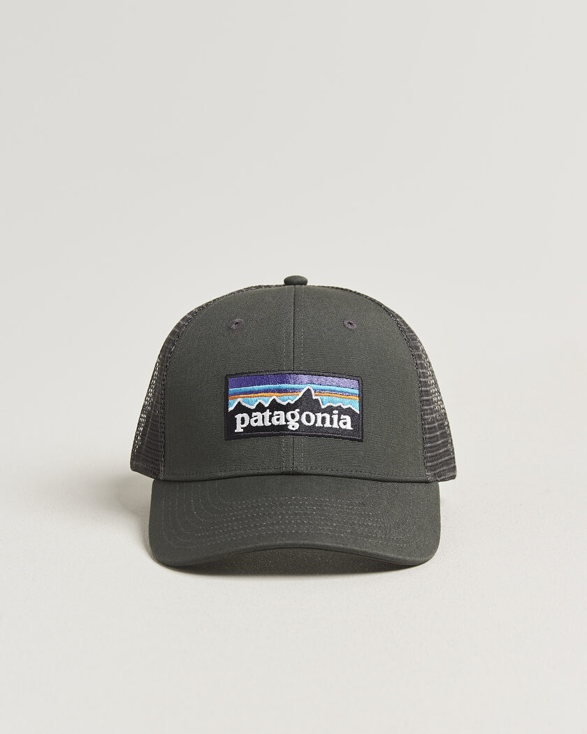 Patagonia P-6 Logo LoPro Trucker Hat Forge Grey – Grigio