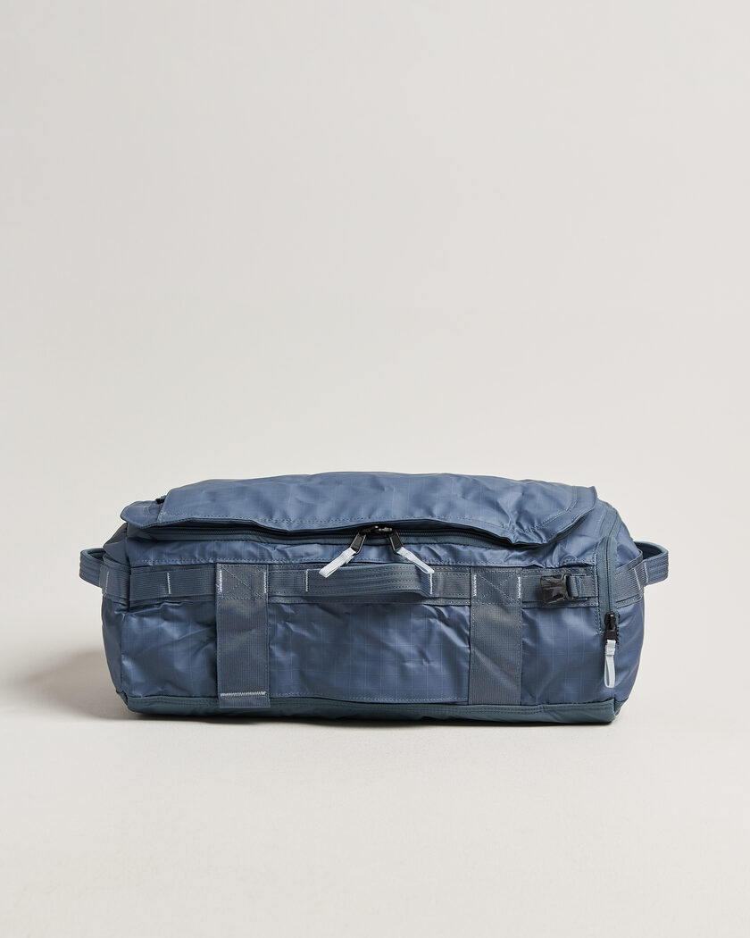 The North Face Base Camp Voyager Duffel 32 Granite Grey – Grigio