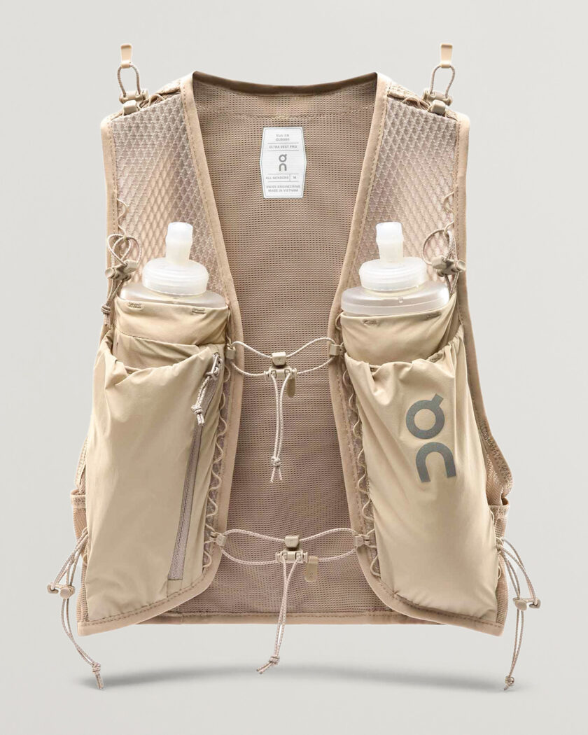 On Ultra Vest Pro 10L Fog – Grigio