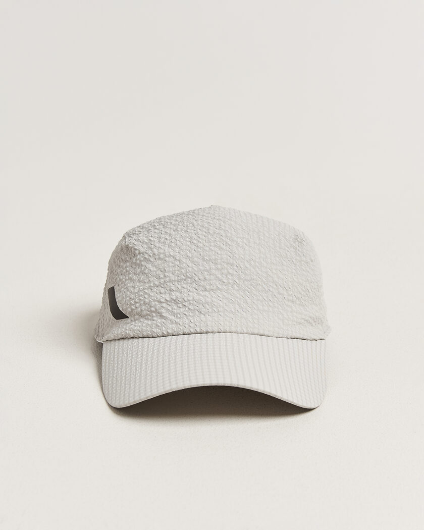 SOAR Running Dart Cap Silver Grey – Grigio