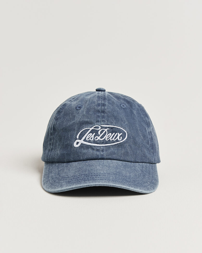 LES DEUX Logo Dad Cap Dark Denim Blue – Blu