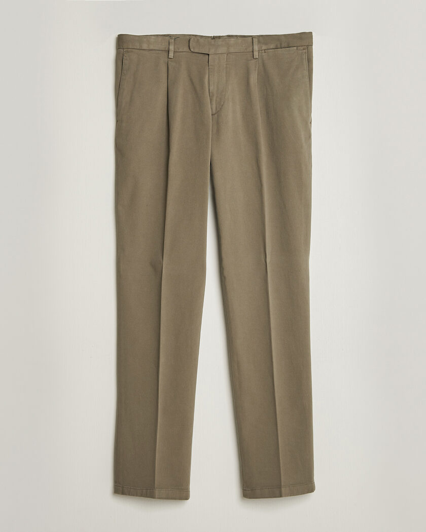 Boglioli Pleated Cotton Twill Chinos Olive – Verde