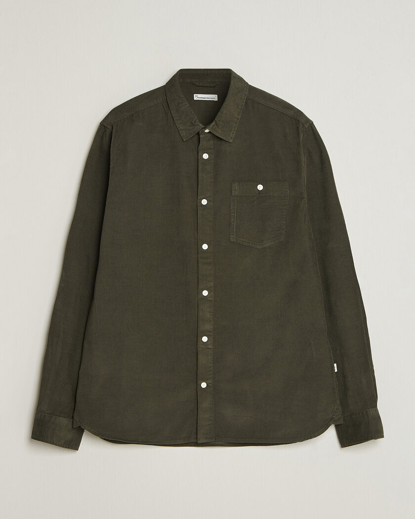KnowledgeCotton Apparel Regular Fit Cord Shirt Forest Night – Verde