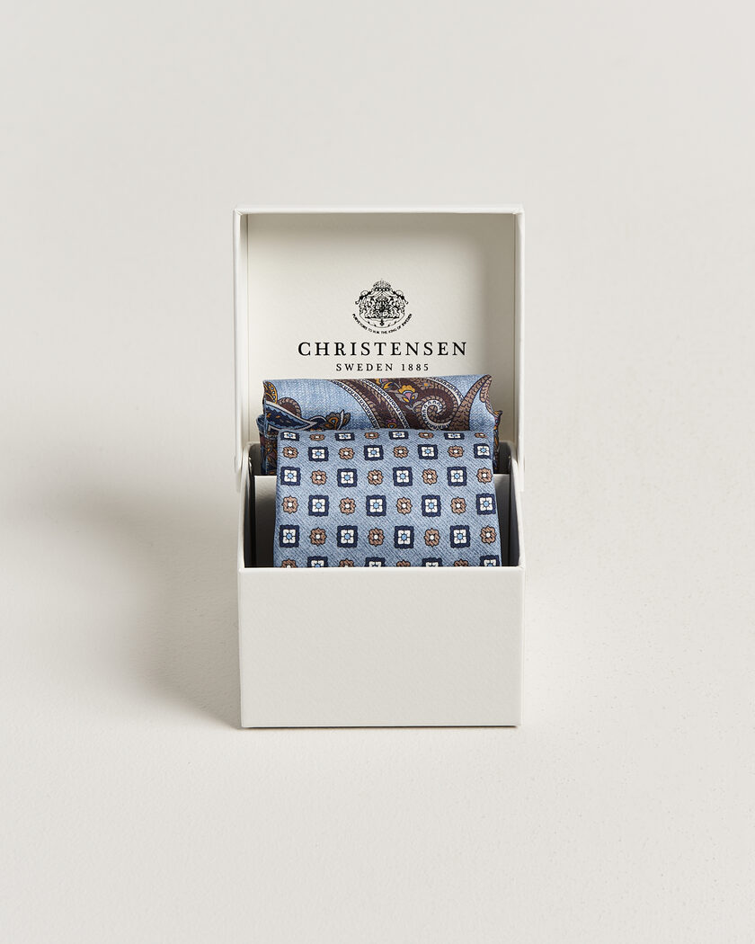 Amanda Christensen Box Set Silk 8 cm Tie And Pocket Square Sky Blue – Blu