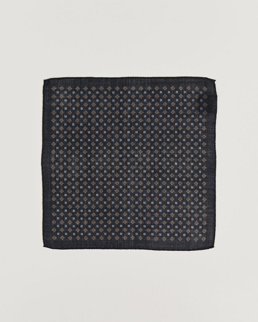 Amanda Christensen Wool Flower Pocket Square Navy – Blu