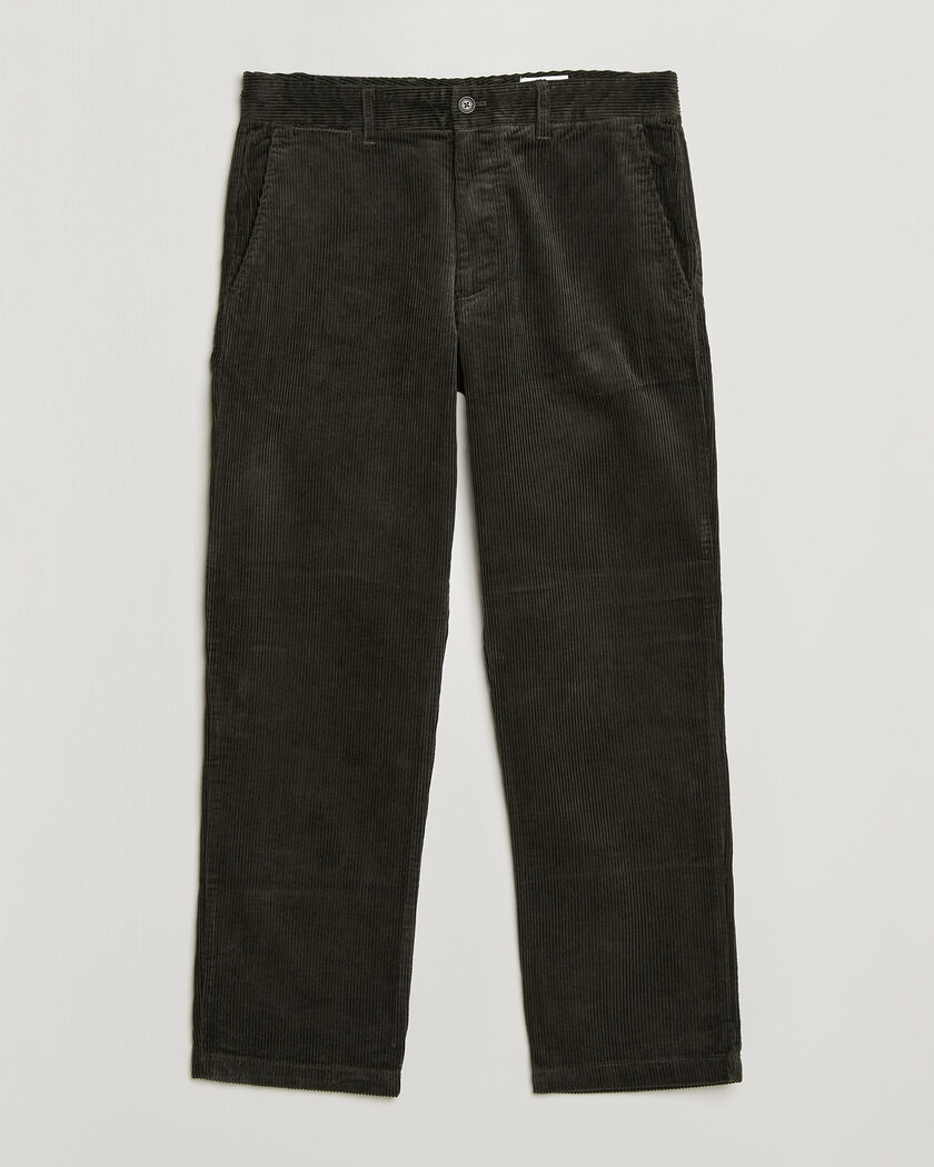 NN07 Aden Regular Fit Corduroy Chinos Dark Army – Verde