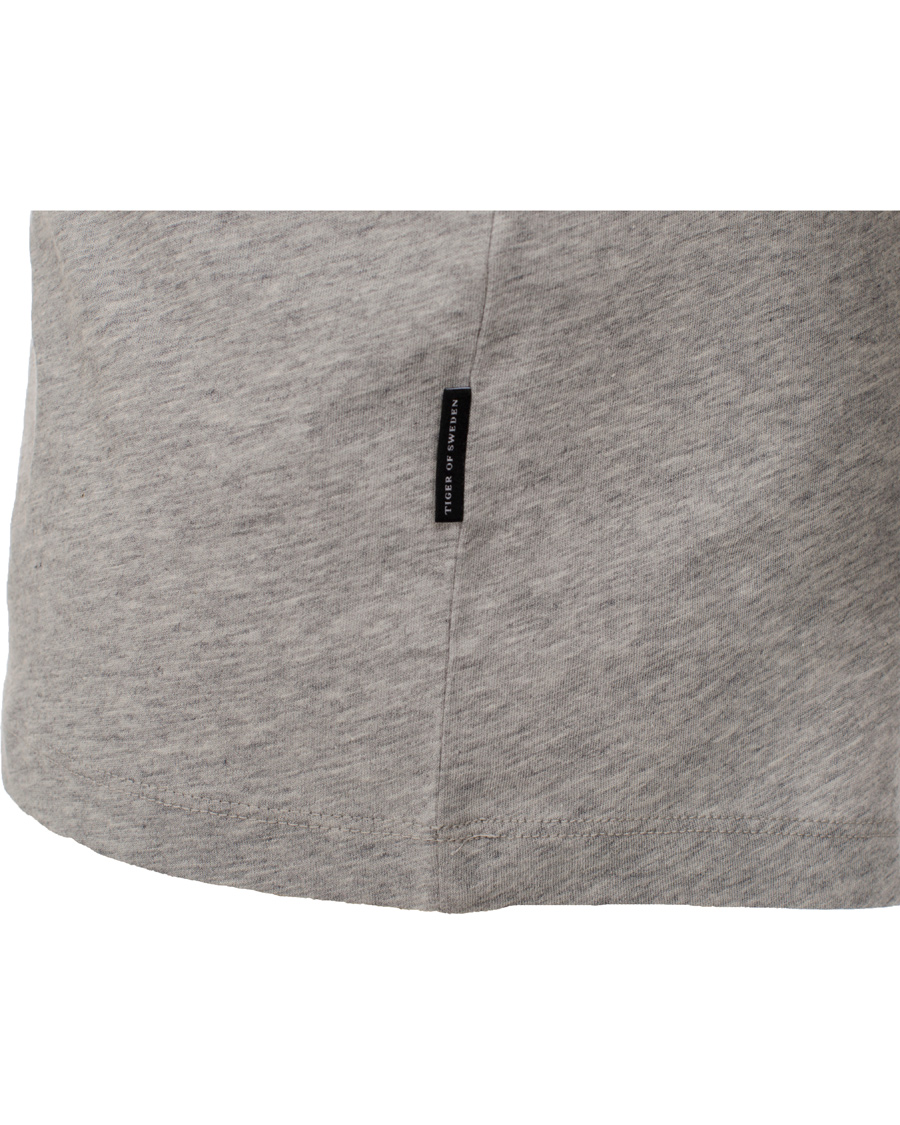 Uomini | T-shirt | Tiger of Sweden | Legacy T-shirt Grey