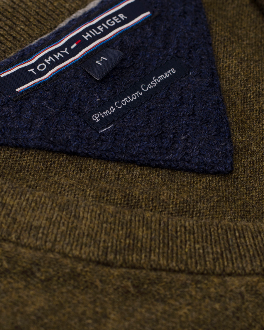 Uomini | Maglieria | Tommy Hilfiger | Pima Cotton Cashmere V-neck Pullover Beech Green