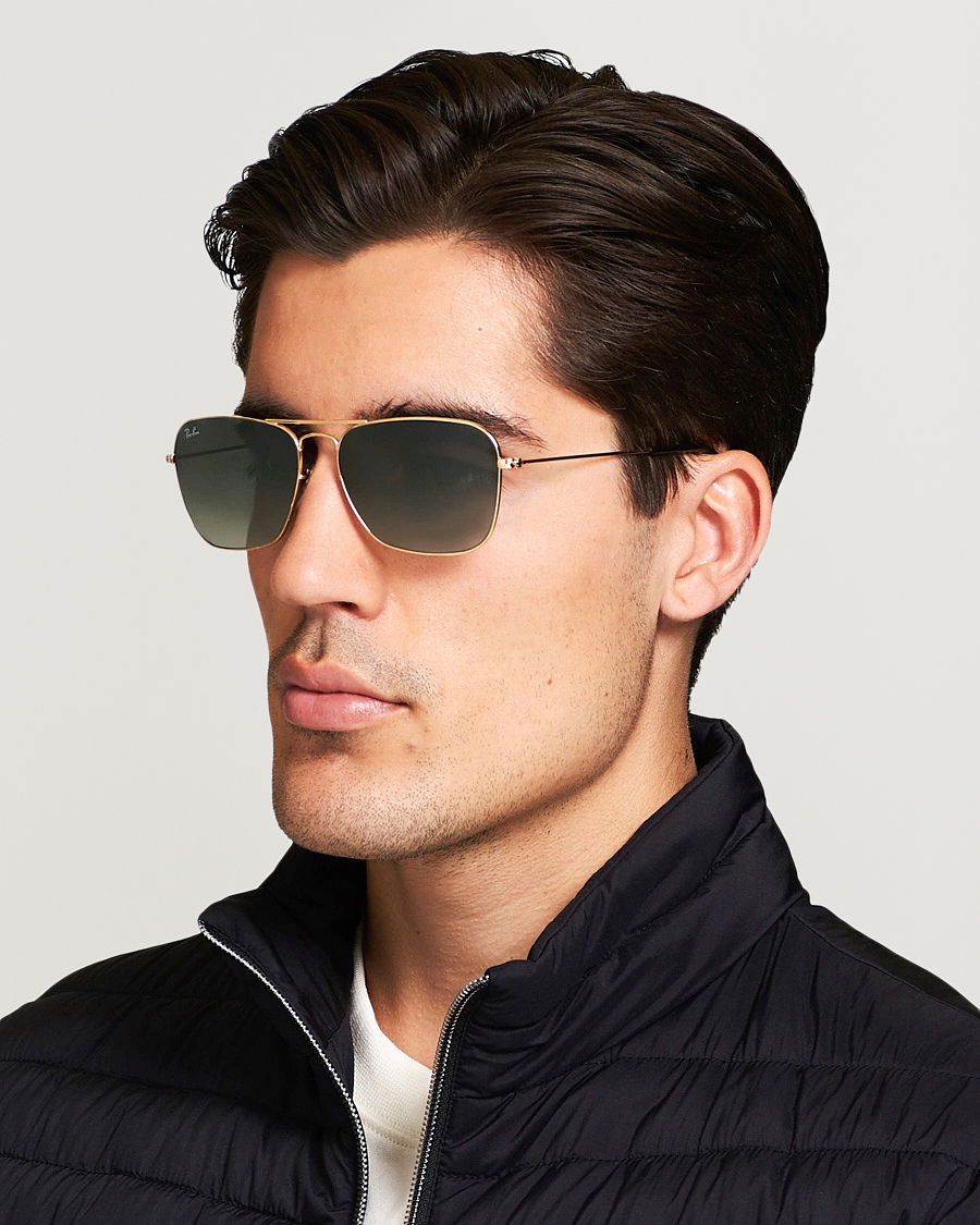 Uomini | Occhiali da sole | Ray-Ban | 0RB3136 Caravan Sunglasses Gold/Grey