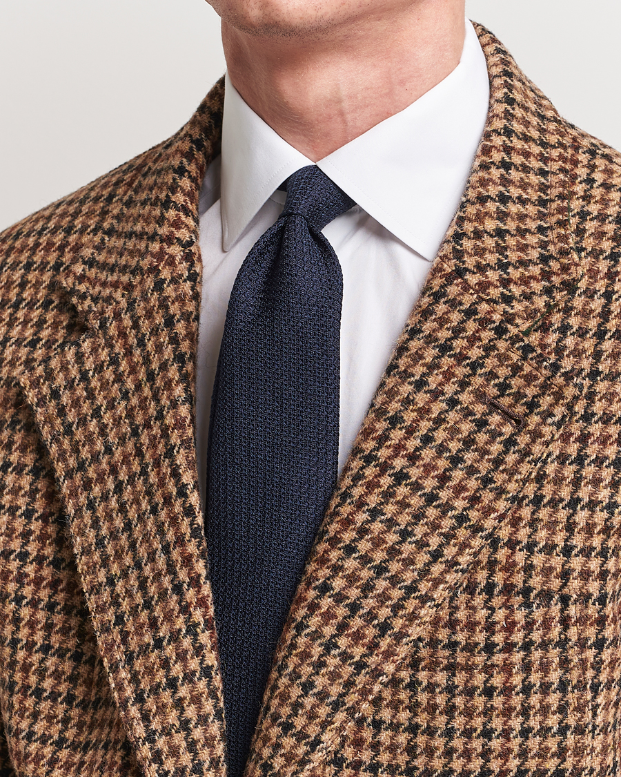 Uomini | Cravatte | Drake's | Drake'sLarge Knot Handrolled Grenadine Silk TieNavy