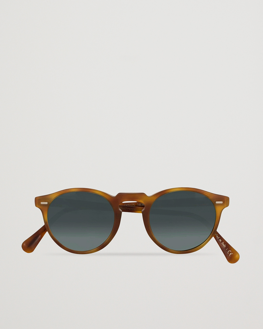 Uomini | Occhiali da sole | Oliver Peoples | Gregory Peck Sunglasses Semi Matte/Indigo Photochromic
