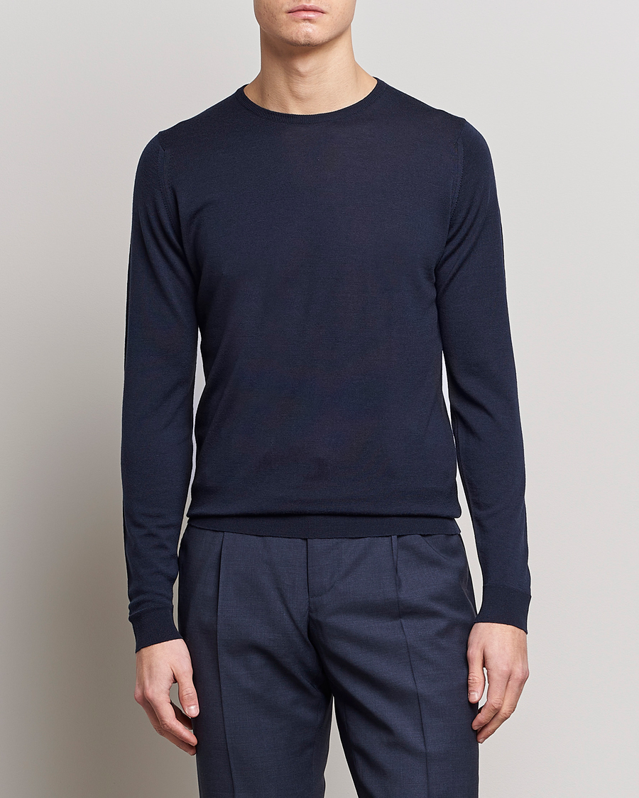 Uomini | Maglieria | John Smedley | Lundy Extra Fine Merino Crew Neck Midnight