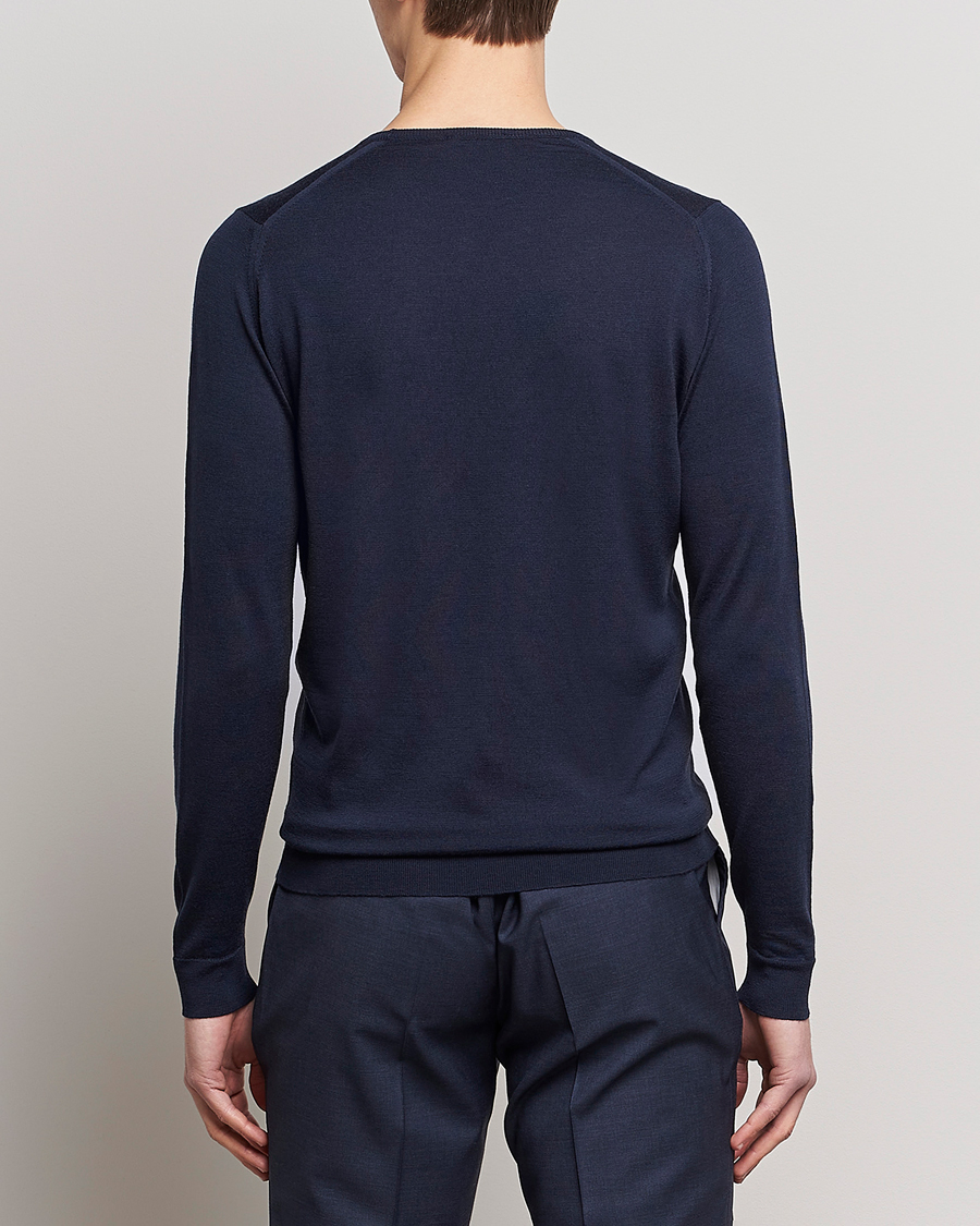 Uomini | Maglieria | John Smedley | Lundy Extra Fine Merino Crew Neck Midnight