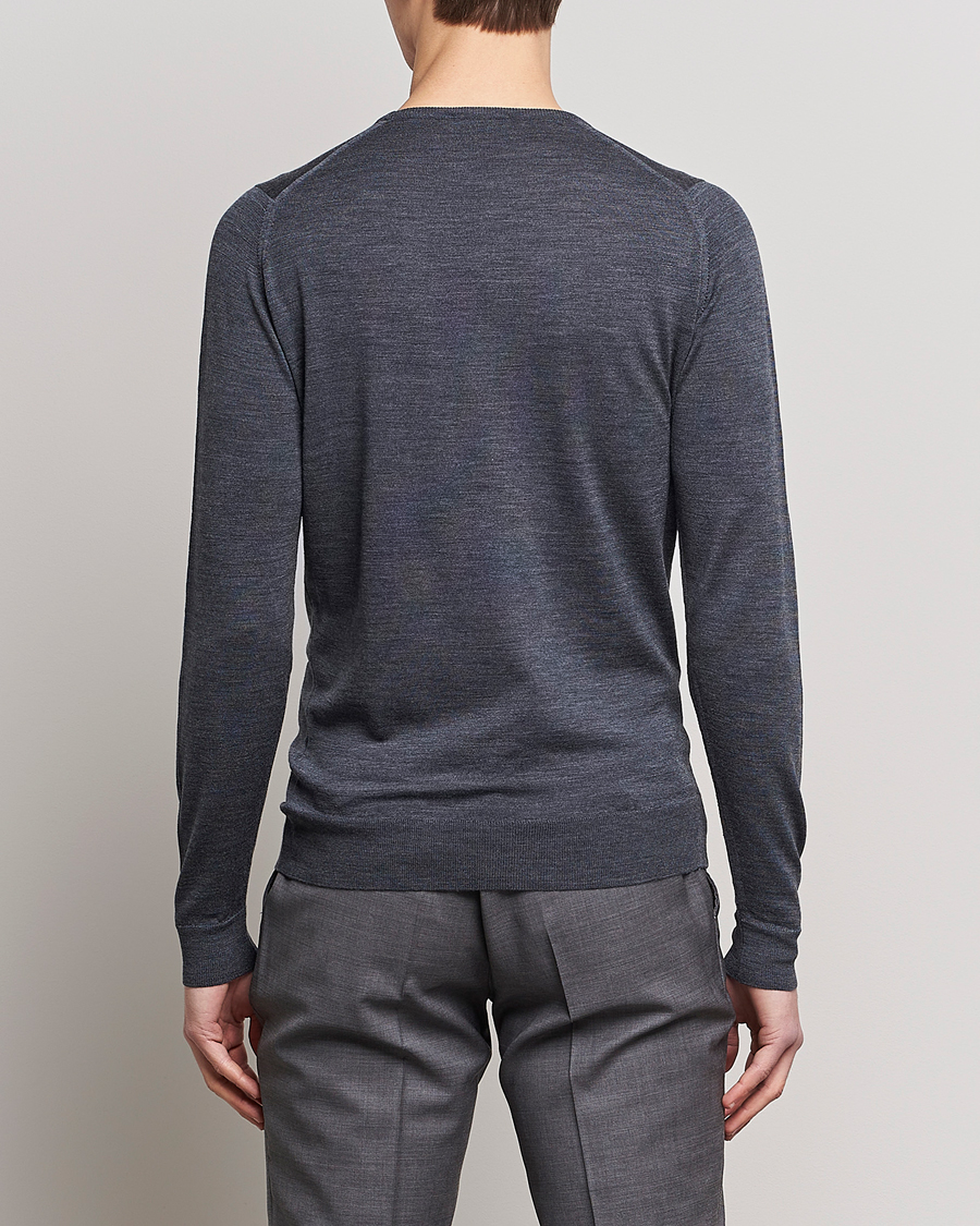Uomini | Maglieria | John Smedley | Lundy Extra Fine Merino Crew Neck Charcoal