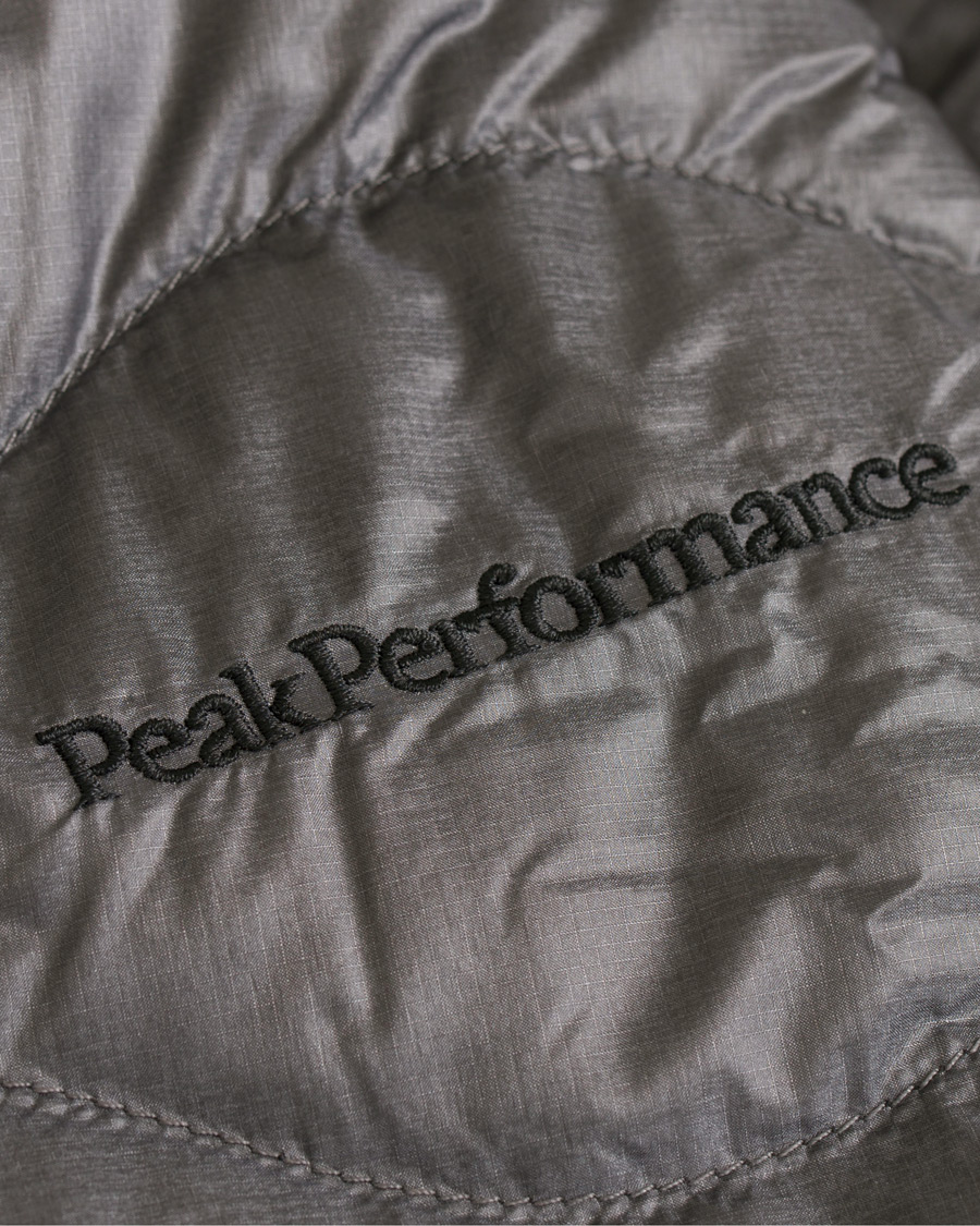 Uomini | Giacche | Peak Performance | Helium Down Jacket Silver Grey