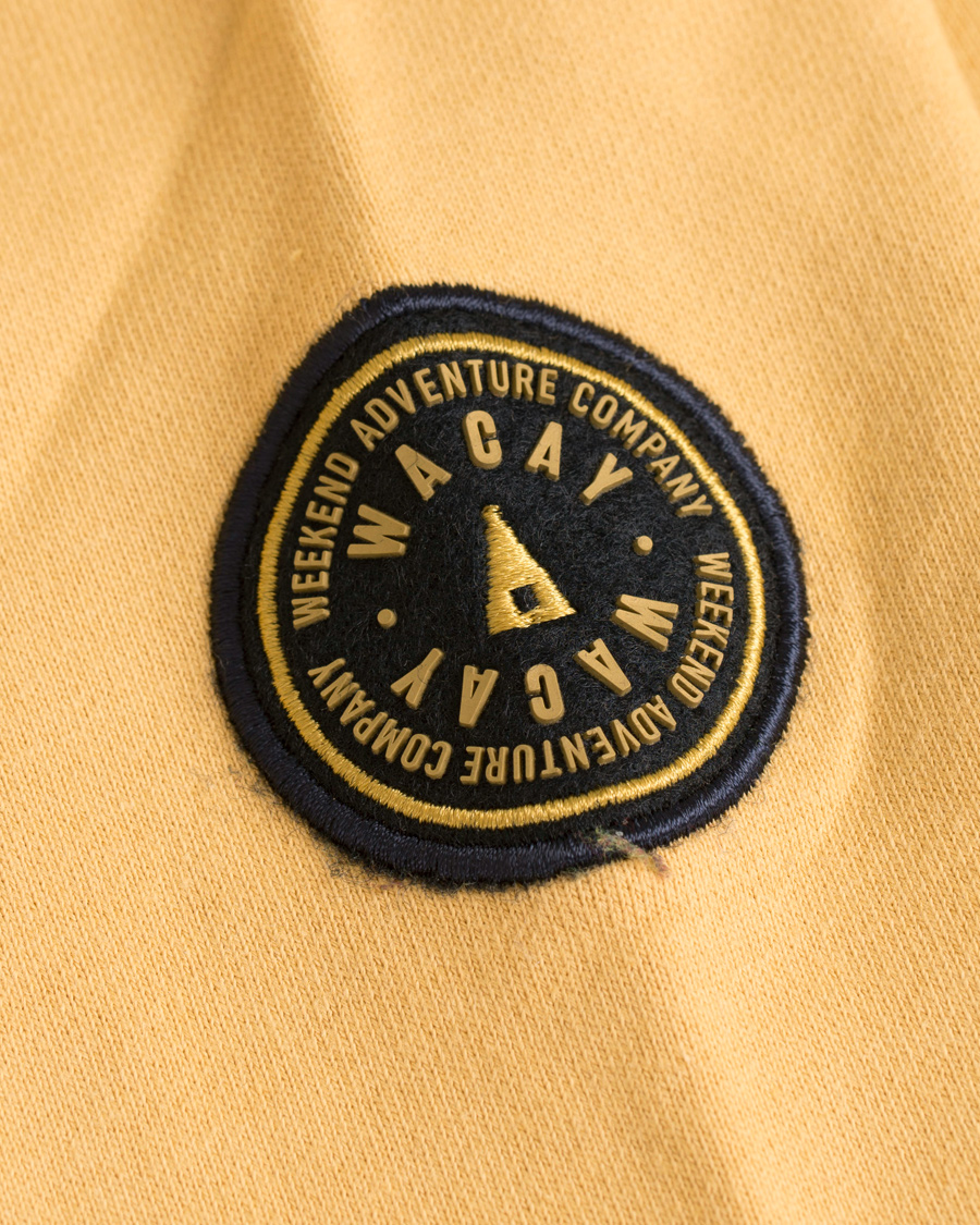 Uomini | Maglieria | WACAY | Badge Sweatshirts Faded Yellow
