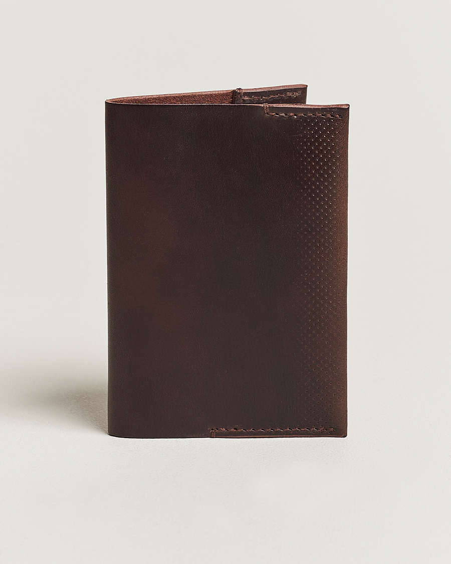 Uomini | Portafogli | Tärnsjö Garveri | Passport Cover Dark Brown