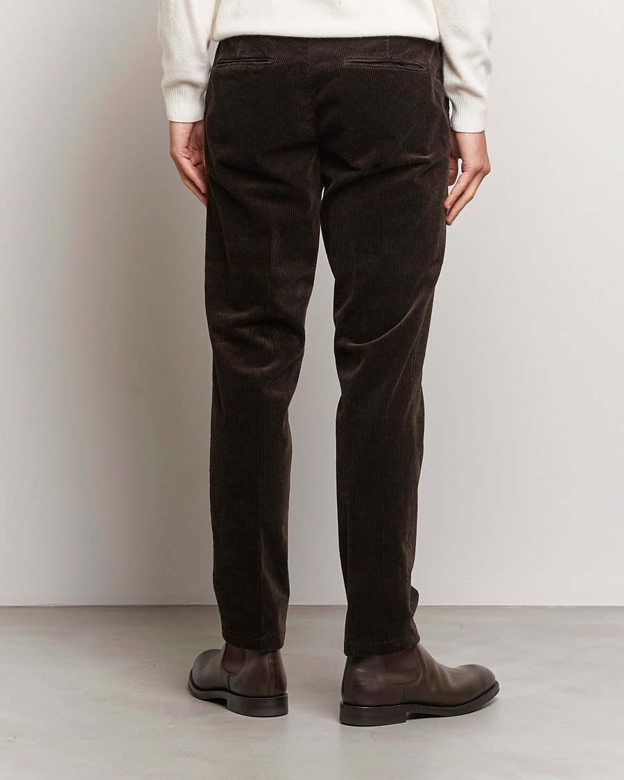 Uomini | Pantaloni | Oscar Jacobson | Denz Corduroy Trousers Dark Brown