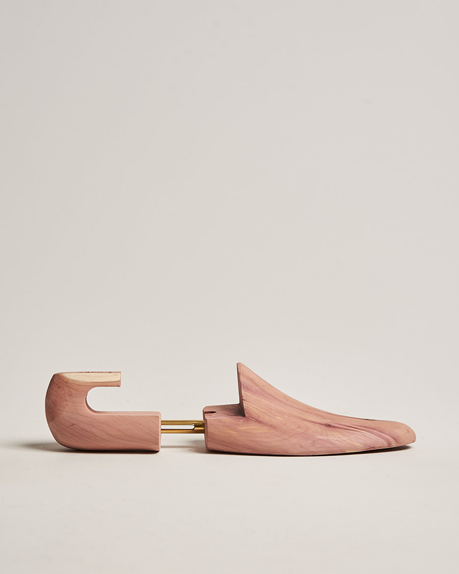 Uomini | Cura delle scarpe | Loake 1880 | Cedar Wood Shoe Tree