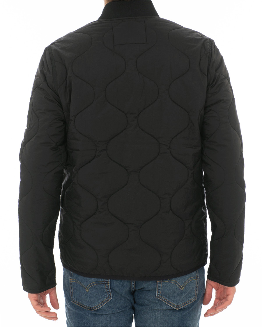 Uomini | Giacche | Peak Performance | X7 Liner Quilted Jacket Black