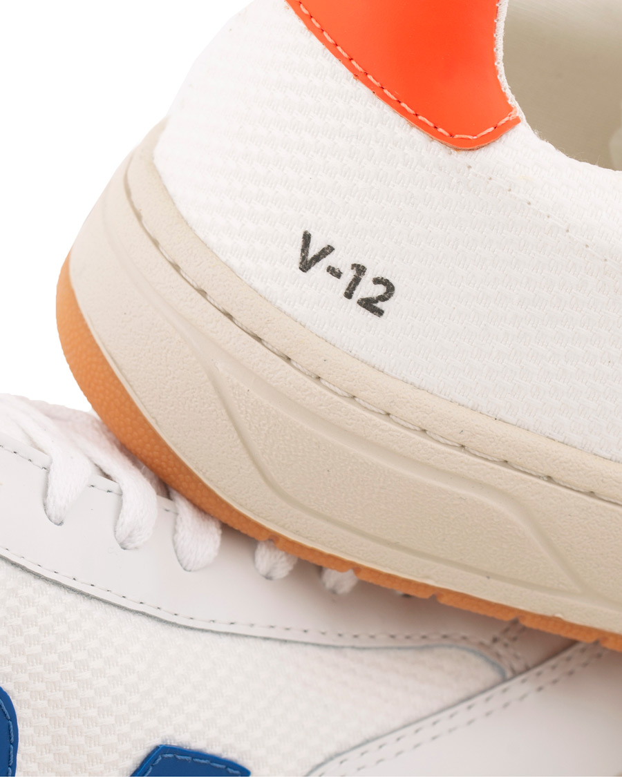 Uomini | Veja V-12 Mesh Sneaker White/Indigo/Orange/Flou | Veja | V-12 Mesh Sneaker White/Indigo/Orange/Flou
