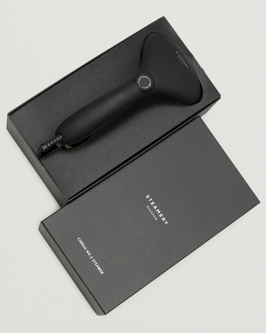 Uomini | Steamery Cirrus No. 2 Travel Steamer Jet Black | Steamery | Cirrus No. 2 Travel Steamer Jet Black