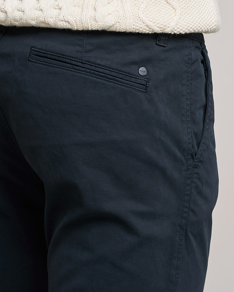 Uomini | Pantaloni | NN07 | Marco Slim Fit Stretch Chinos Navy Blue