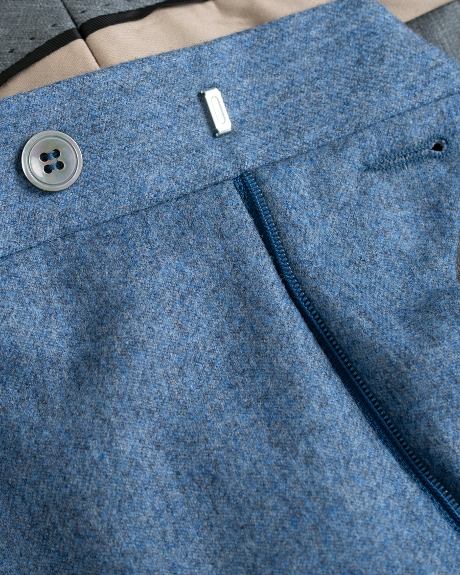 Uomini | Pantaloni | Oscar Jacobson | Dean Turn Up Flannel Trousers Light Blue