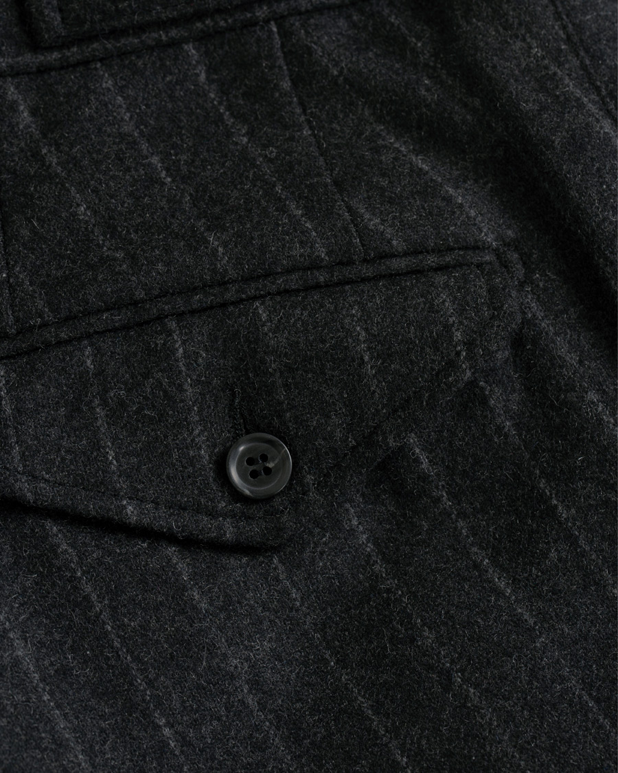 Uomini | Pantaloni | Oscar Jacobson | Nilo Chalkstripe Side Adjuster Trousers Dark Grey