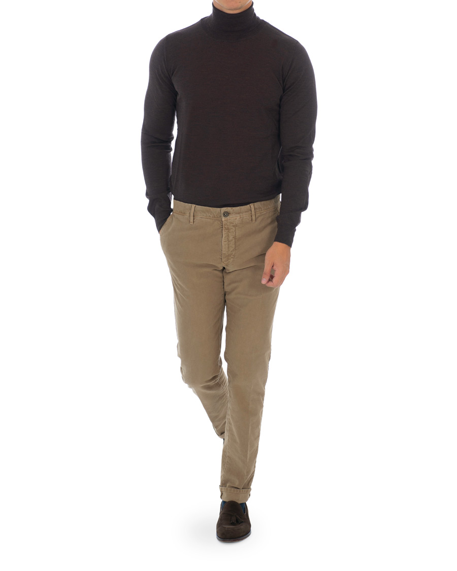 Uomini | Maglieria | Oscar Jacobson | Cole Extra Fine Merino Rollneck Brown