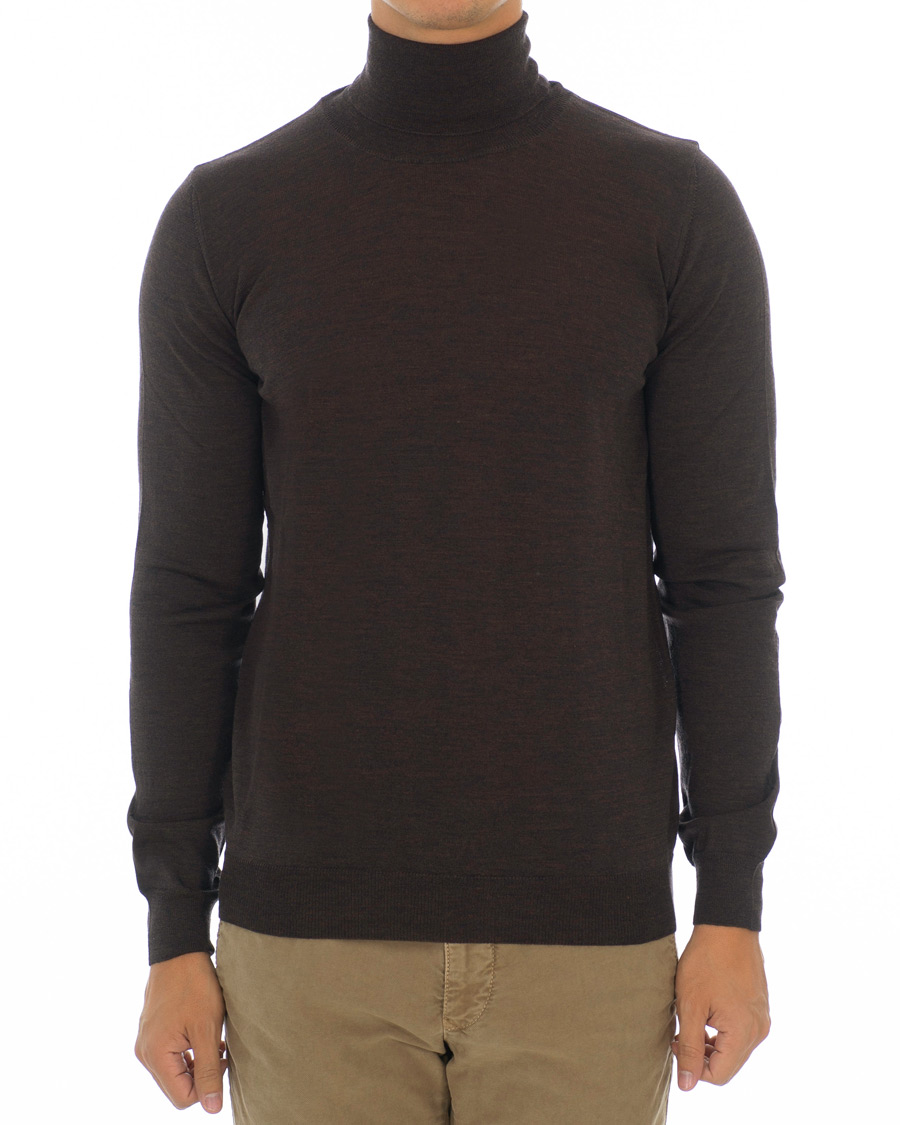 Uomini | Maglieria | Oscar Jacobson | Cole Extra Fine Merino Rollneck Brown