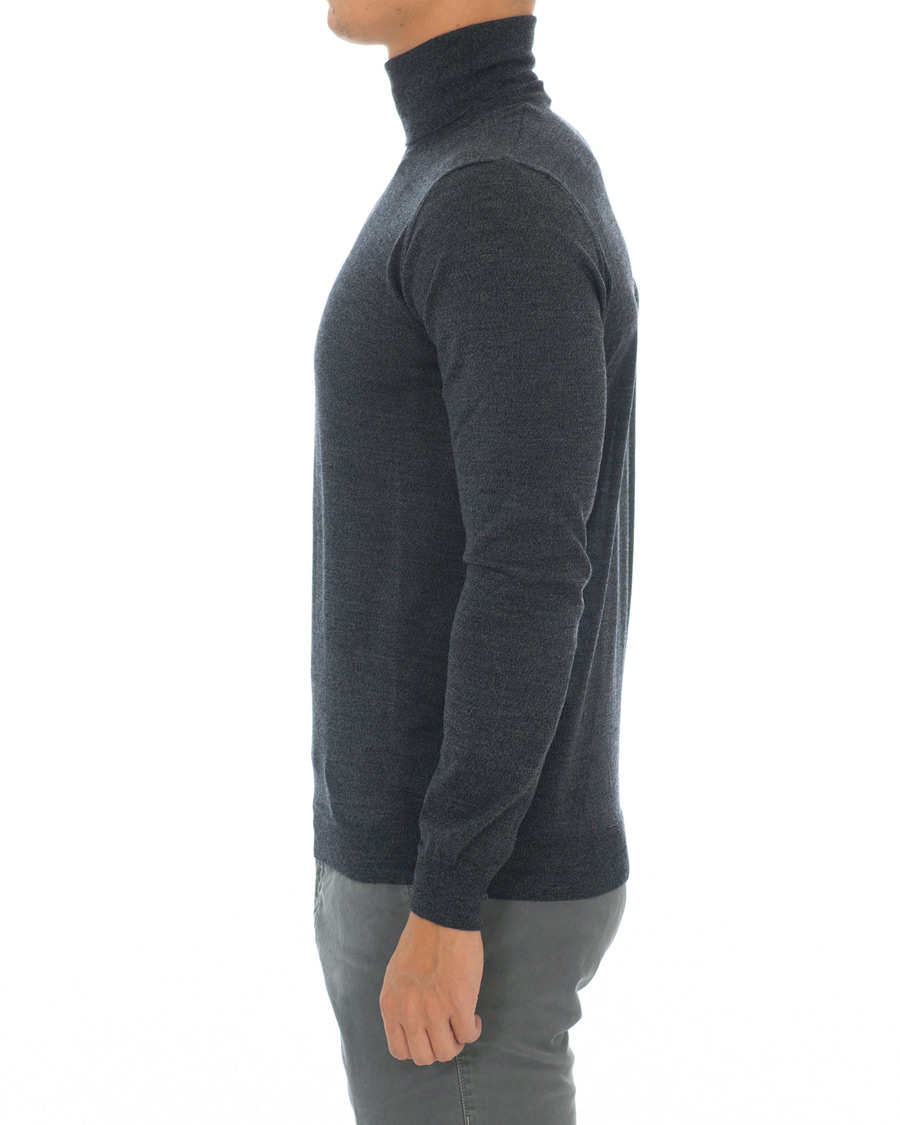 Uomini | Maglieria | Oscar Jacobson | Cole Extra Fine Merino Rollneck Dark Grey