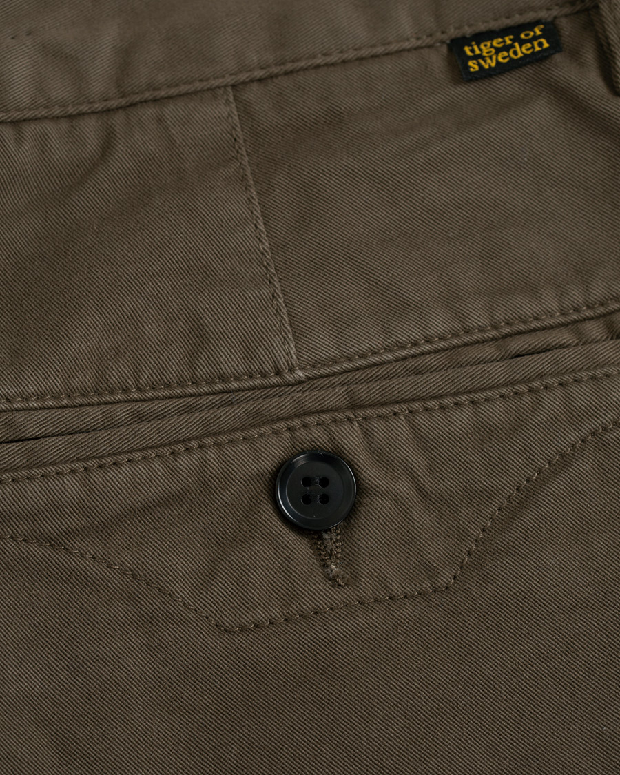 Uomini | Pantaloni | Tiger of Sweden Jeans | River Stretch Pants Timber Brown