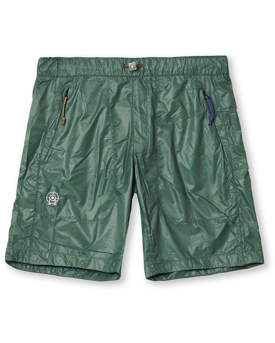 Uomini | Pantaloncini | Peak Performance | Ben Gorham Windbreaker Shorts Green