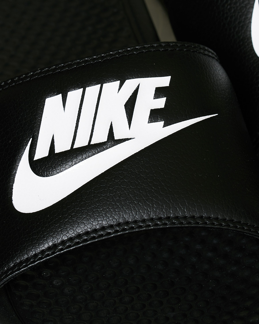 Uomini | Nike Benassi JDI Slides Black/White | Nike | Benassi JDI Slides Black/White