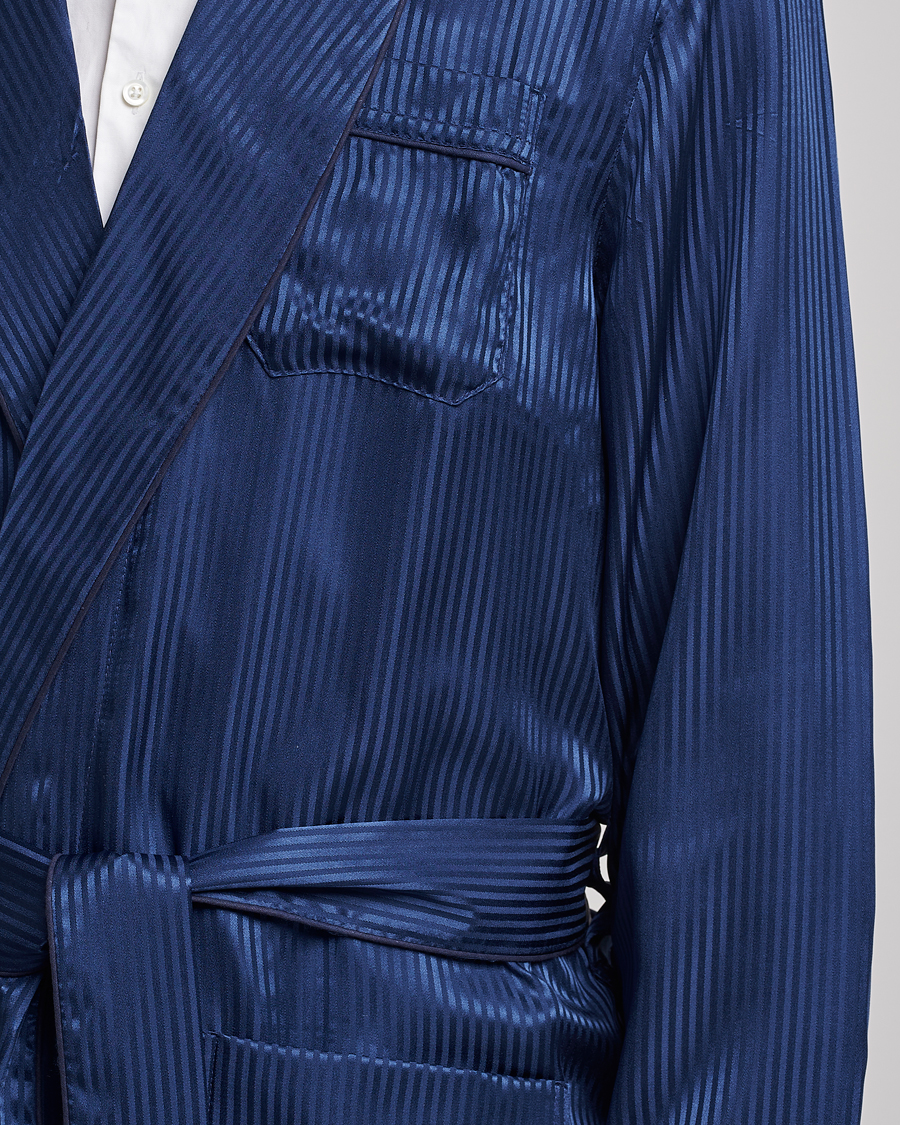 Uomini | Derek Rose Pure Silk Striped Dressing Gown Navy | Derek Rose | Pure Silk Striped Dressing Gown Navy