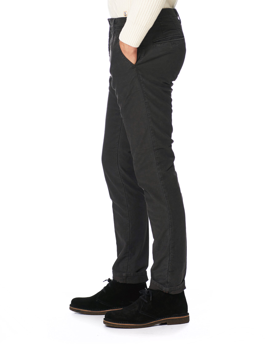 Uomini | Pantaloni | Incotex | Slim Fit Garment Dyed Washed Slacks Black