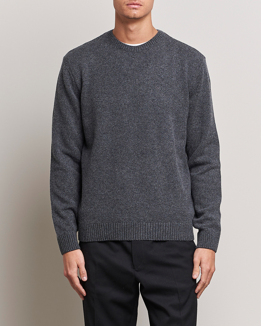 Uomini | Maglieria | Colorful Standard | Classic Merino Wool Crew Neck Lava Grey