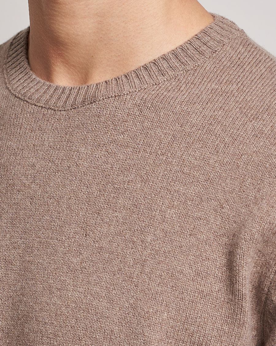 Uomini | Maglieria | Colorful Standard | Classic Merino Wool Crew Neck Warm Taupe